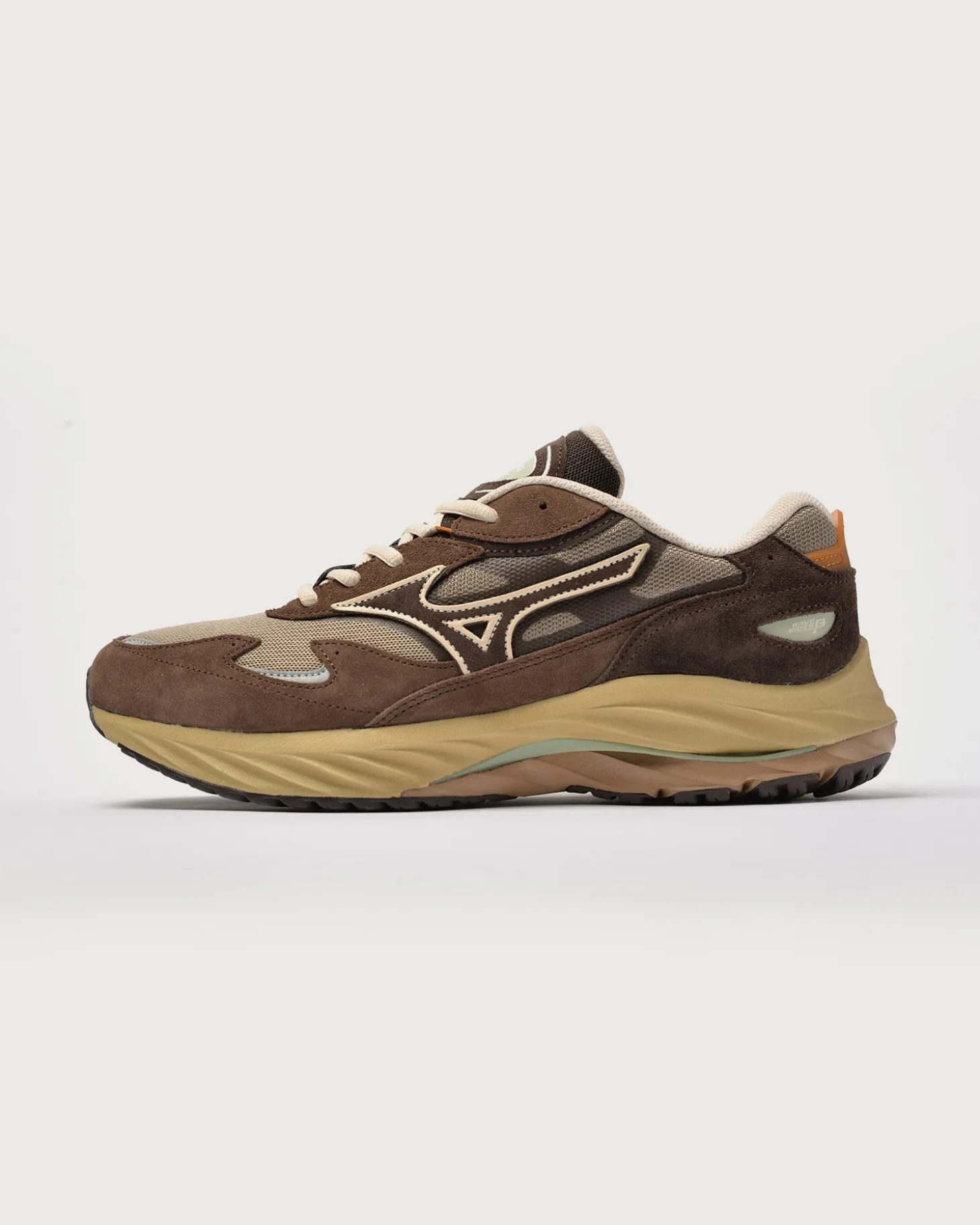Baskets marron Wave Rider B