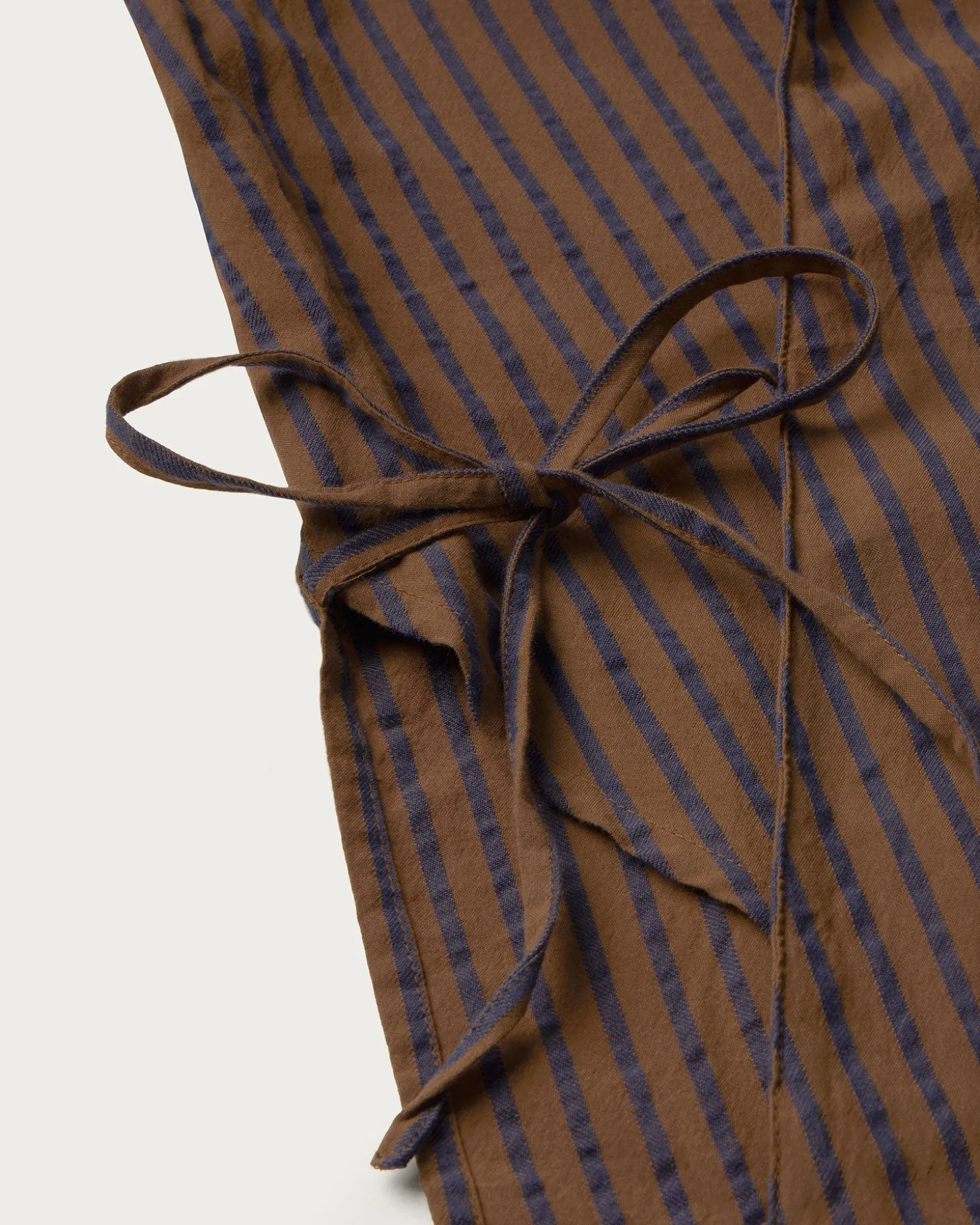 Blouse marron à rayures croisée Lenie