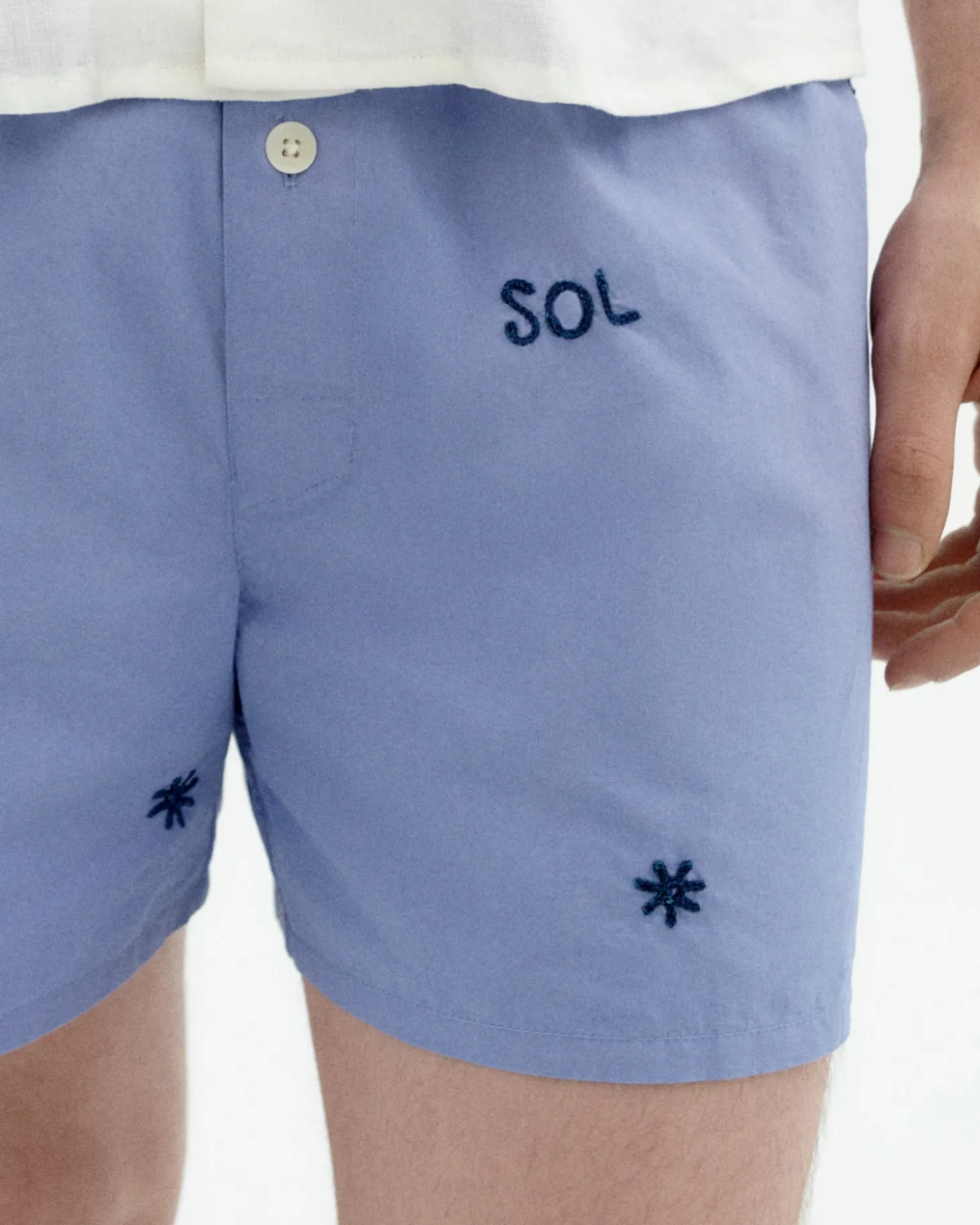 Boxers bleu brodé à la main